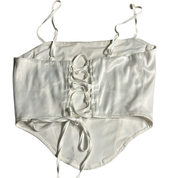 corset , white ,satin ,lace up ,adjustable ,Fashion Nova - Picture 10 of 12